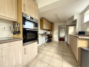 Photo 28- click for photo gallery